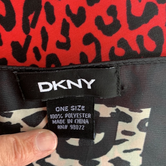 DKNY huge polyester scarf. - Picture 3 of 6